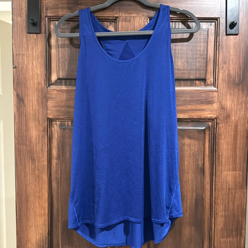 Lululemon Essential Tank